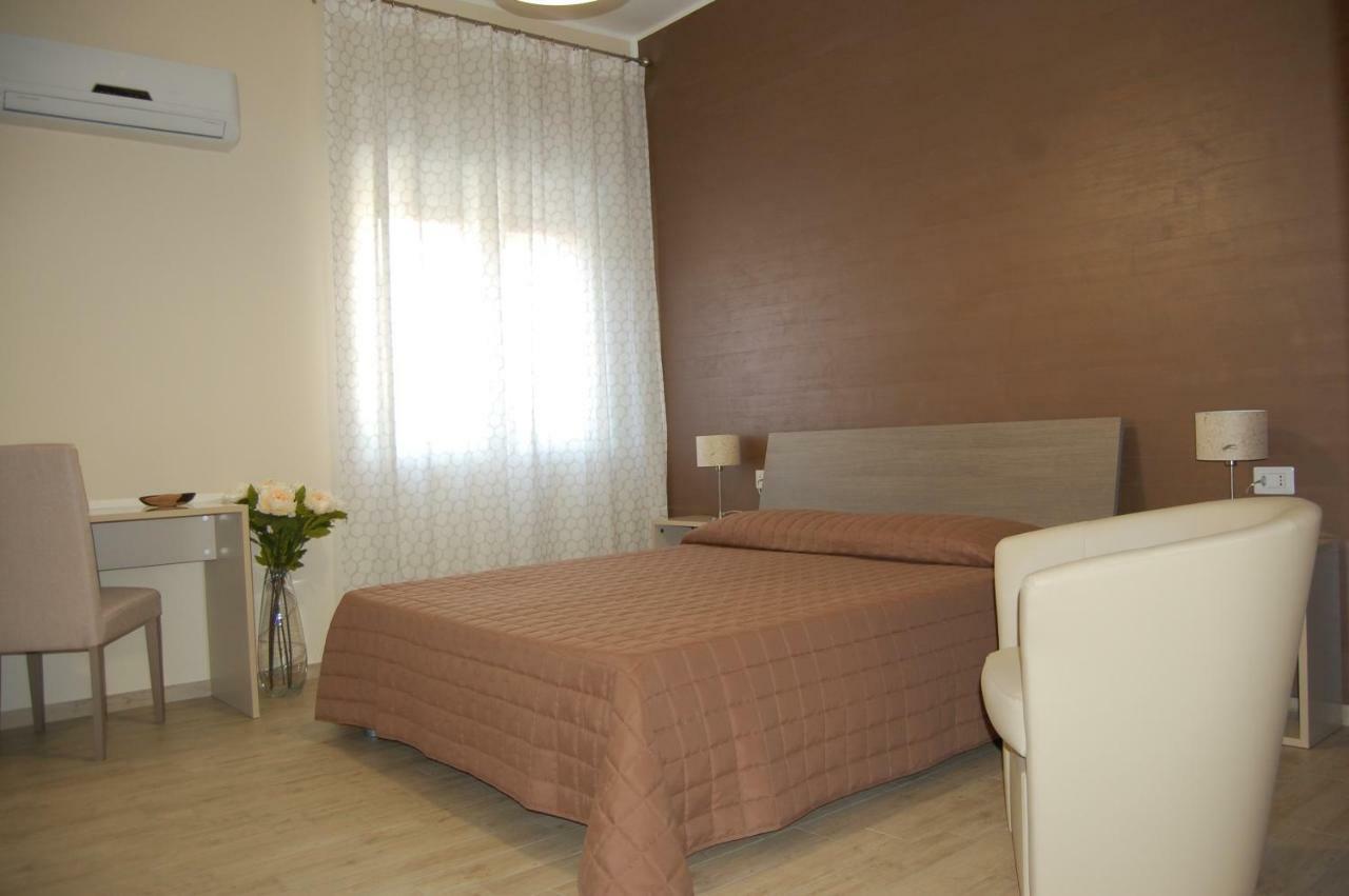 B&B Del Corso San Cataldo  Buitenkant foto