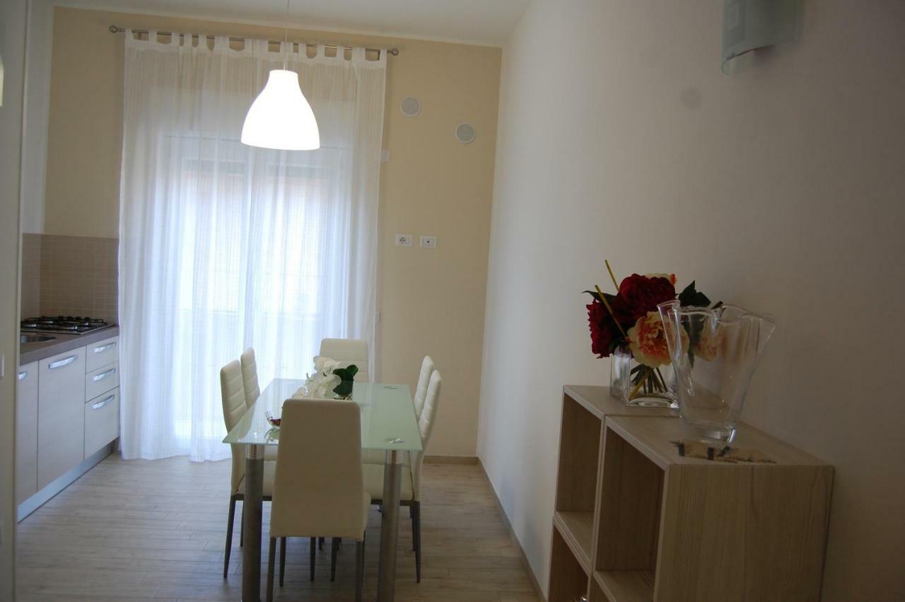 B&B Del Corso San Cataldo  Buitenkant foto