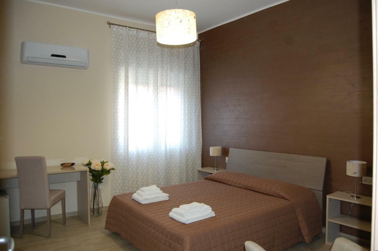 B&B Del Corso San Cataldo  Buitenkant foto