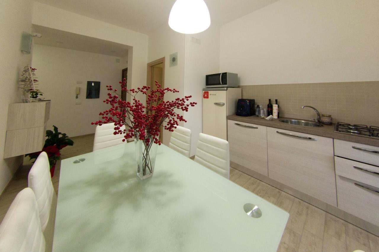B&B Del Corso San Cataldo  Buitenkant foto