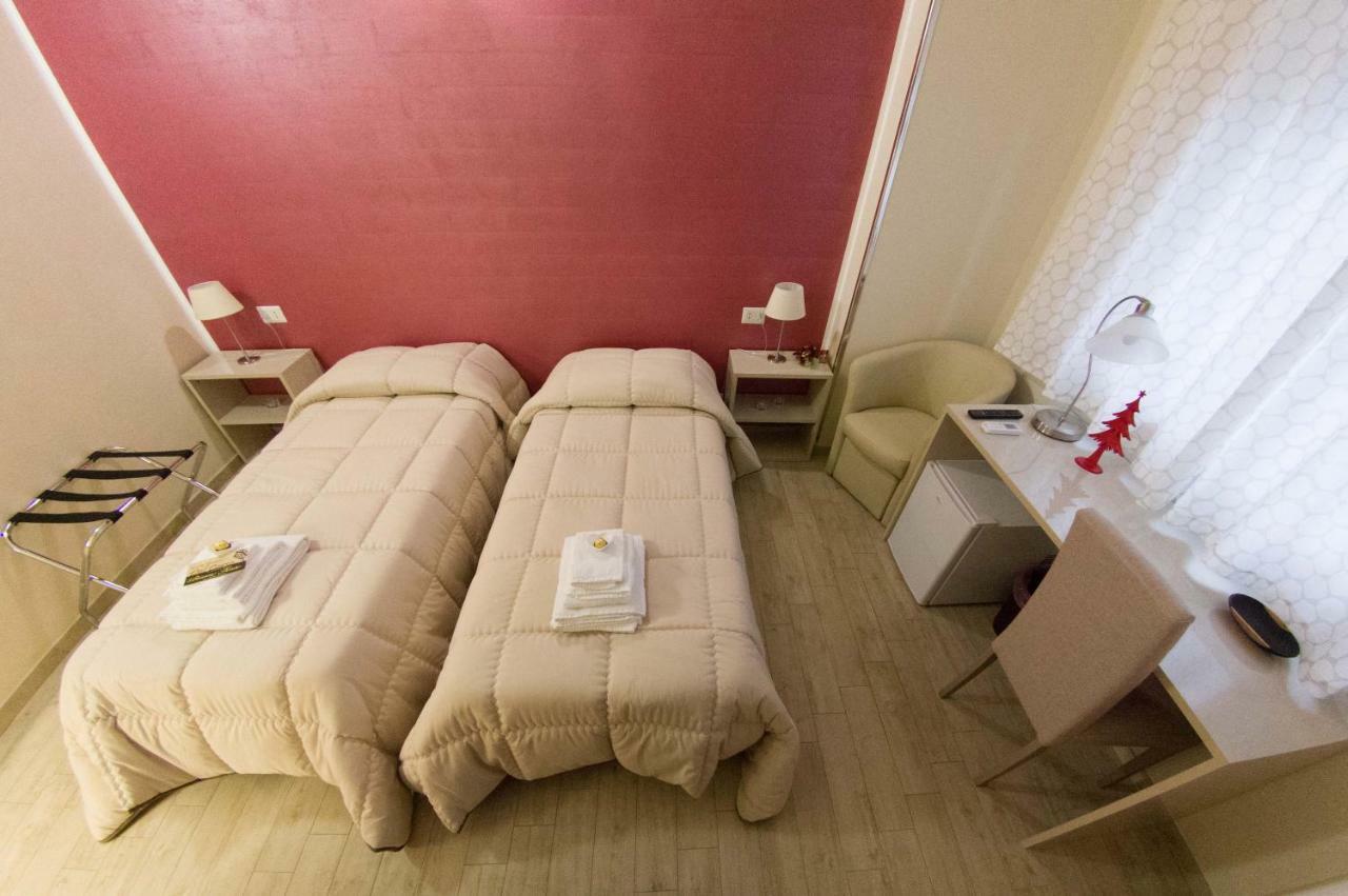 B&B Del Corso San Cataldo  Buitenkant foto